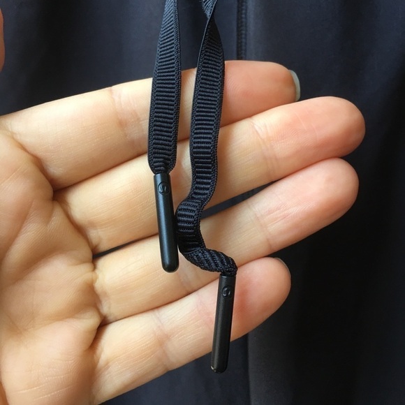 Lululemon Keep It Classic Crop 23" Black Size 8 - Picture 7 of 14